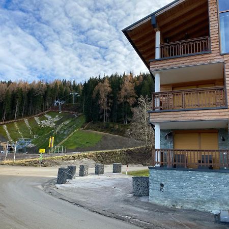 Ski In Ski Out Apartment Fastenberg Top 3 By Aa Holiday Homes Schladming Exterior photo
